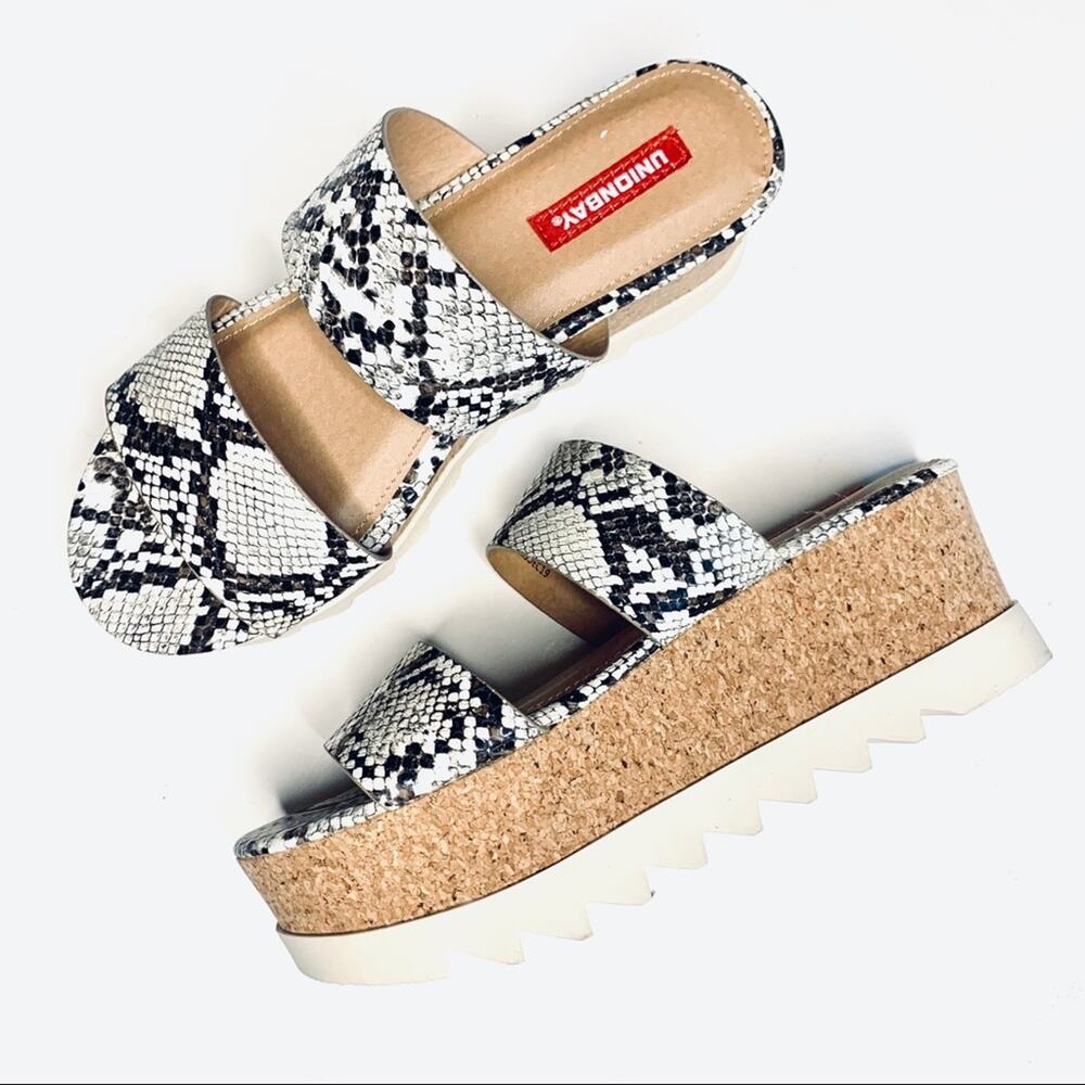 UnionBay Snake Print Platform Sandal